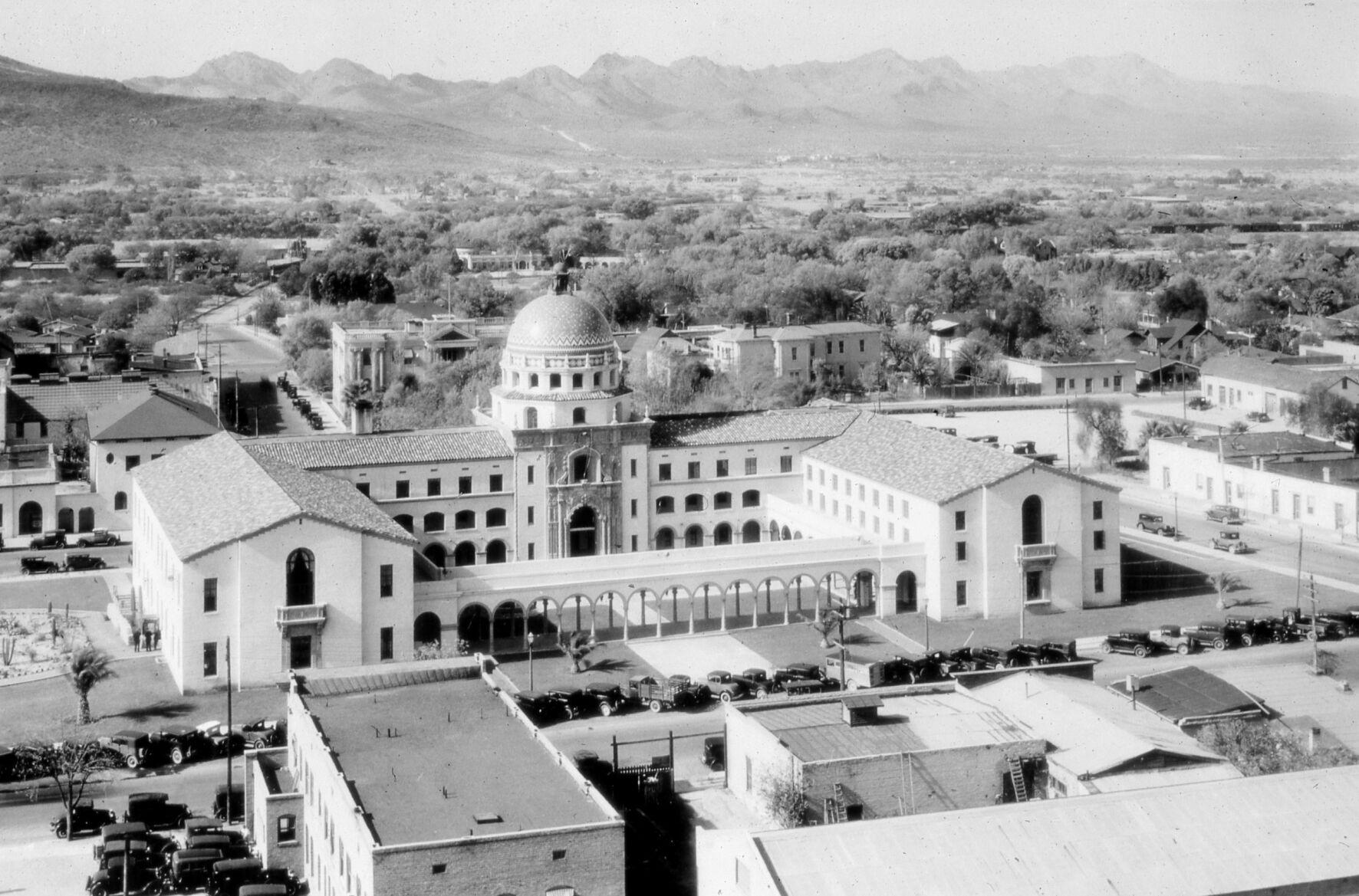 Tucson in the 1930s (Time Machine newsletter copy)